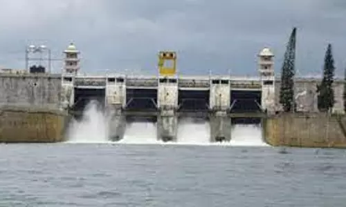 4-வது நாளாக காவிரியில் வினாடிக்கு 22 ஆயிரம் கனஅடி தண்ணீர் திறப்பு