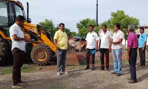 காரைக்குடியில் ரூ.8½ கோடியில் தினசரி மார்க்கெட் அமைக்க பணிகள் தொடக்கம்