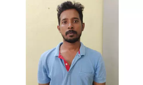 பெண் போலீஸ் வீட்டில் திருடிய வாலிபர் கைது பெண் போலீஸ் வீட்டில் திருடிய வாலிபர் கைது