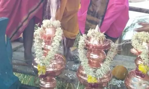 மாகாளியம்மன் கோவில் கும்பாபிஷேகம்
