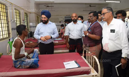 மருத்துவக்கல்லூரி ஆஸ்பத்திரியில் அரசு முதன்மை செயலாளர் ககன்தீப் சிங் பேடி ஆய்வு