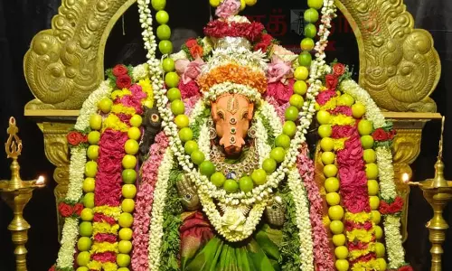 வராகி அம்மன் கோவில்களில் சிறப்பு வழிபாடு