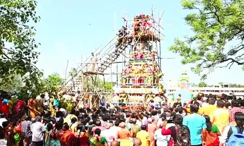 விழுப்புரம் ஆஞ்சநேயர் கோவில் கும்பாபிஷேக விழாஆயிரக்கணக்கான பக்தர்கள் சாமி தரிசனம்