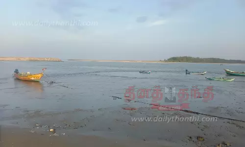 கடலுக்கு மீன் பிடிக்க செல்ல முடியாமல் மீனவர்கள் சிரமம்