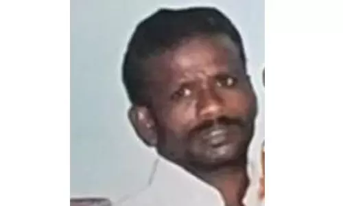 கிரேன் தலையில் மோதியதில் தொழிலாளி பலி