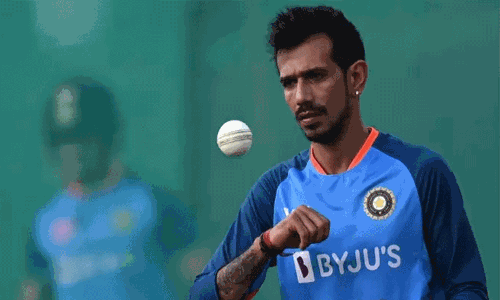 ஆசிய கோப்பை  போட்டிக்கான இந்திய அணியில் சாஹலை சேர்த்திருக்க வேண்டும்: முன்னாள் வீரர் அதிருப்தி