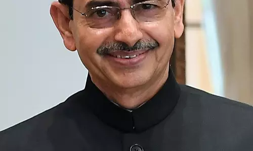 தமிழக கவர்னர் ஆர்.என்.ரவி இன்று கோவை வருகை