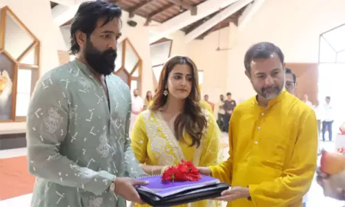 நடிகர் விஷ்ணு மஞ்சுவின் கனவு திரைப்படம் பூஜையுடன் தொடங்கியது நடிகர் விஷ்ணு மஞ்சுவின் கனவு திரைப்படம் பூஜையுடன் தொடங்கியது