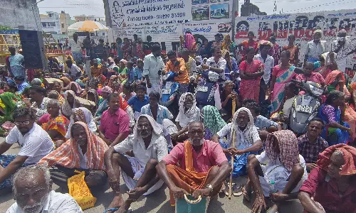 மாற்றுத்திறனாளிகள் ஆர்ப்பாட்டம்