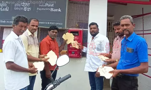 பொம்மிடியில் ரெயில்கள் நின்று செல்ல வலியுறுத்தி 2 ஆயிரம் தபால் அட்டைகள் மத்திய மந்திரிக்கு அனுப்பிவைப்பு