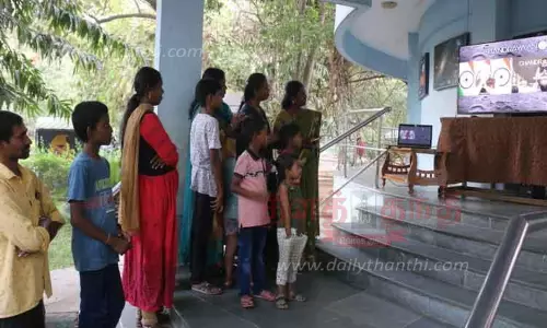 நெல்லை அறிவியல் மையத்தில் பொதுமக்கள் கொண்டாட்டம்