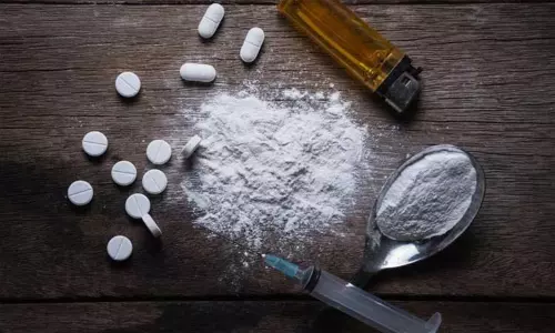 நாக்பூர் விமான நிலையத்தில் ரூ.24 கோடி மதிப்புள்ள போதைப்பொருள் பறிமுதல் - 2 பேர் கைது