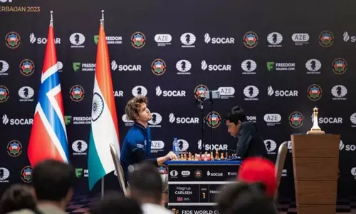 பிரக்ஞானந்தா- கார்ல்சென் மோதிய இறுதிப்போட்டியின் 2-வது சுற்றும் டிரா - சாம்பியனை முடிவு செய்ய இன்று டைபிரேக்கர்