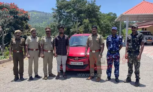 வனப்பகுதிக்கு சுற்றுலா பயணிகளைஅழைத்து சென்றவருக்கு அபராதம்