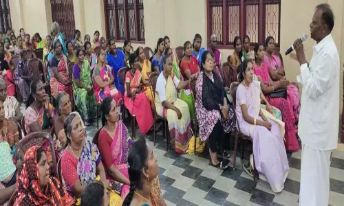 உடன்குடியில் பொருளாதார முன்னேற்றம் குறித்துபெண்களுக்கு பயிற்சி முகாம்
