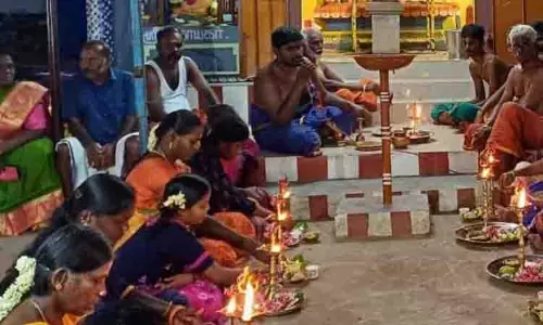 பெண்கள் வழிபாடு