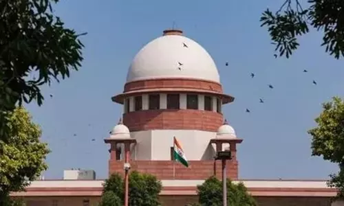 மணிப்பூர் பாலியல் வன்கொடுமை வழக்குகள்: அசாம் மாநிலத்திற்கு மாற்றி சுப்ரீம் கோர்ட்டு உத்தரவு மணிப்பூர் பாலியல் வன்கொடுமை வழக்குகள்: அசாம் மாநிலத்திற்கு மாற்றி சுப்ரீம் கோர்ட்டு உத்தரவு