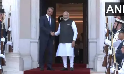 கிரீஸ் பிரதமர் கிரியாகோஸ் மிட்சோடாகிஸ் உடன் பிரதமர் மோடி சந்திப்பு