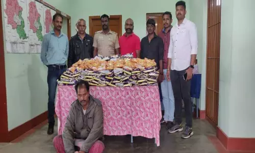 கோத்தகிரியில் காரில் ரூ.3 லட்சம் குட்கா கடத்தல்-ஒருவர் கைது