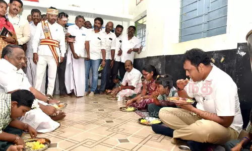 தொடக்க, நடுநிலைப்பள்ளிகளில் காலை உணவுத்திட்டம் தொடக்க, நடுநிலைப்பள்ளிகளில் காலை உணவுத்திட்டம்