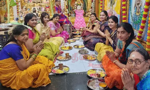 நெமிலி பாலா பீடத்தில் வரலட்சுமி விரத பூஜை