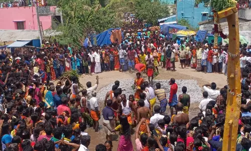 முத்துமாரியம்மன் கோவிலில் தீமிதி திருவிழா