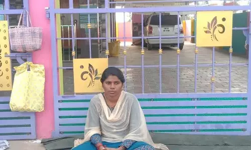 3-வது நாளாக கர்ப்பிணி போராட்டம்