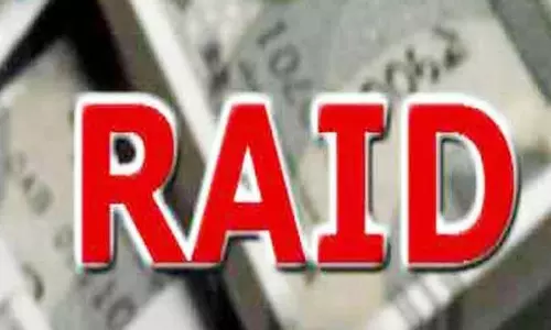 மாதவரம் மண்டல அலுவலகத்தில் லஞ்ச ஒழிப்பு போலீசார் அதிரடி சோதனை