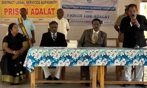 ஒருங்கிணைந்த சிறை அதாலத் :24 கைதிகள் விடுதலை செய்யப்பட்டனர்