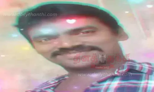 ஓடும் ரெயிலில் ஏற முயன்ற தொழிலாளி தவறி விழுந்து பலி