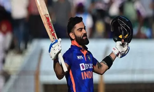 இந்திய கிரிக்கெட் அணியில் 4-வது பேட்டிங் வரிசைக்கு கோலி பொருத்தமானவர் - டிவில்லியர்ஸ்