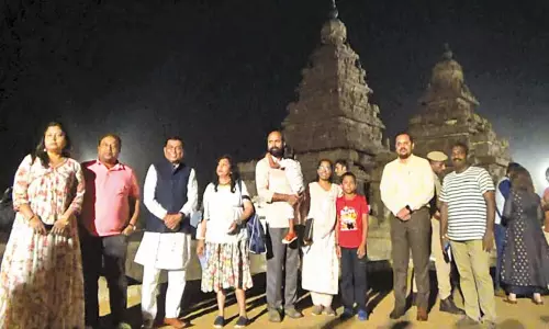 பழங்குடியினர் நலக்குழுவை சேர்ந்த எம்.பி.க்கள் மாமல்லபுரம் வருகை