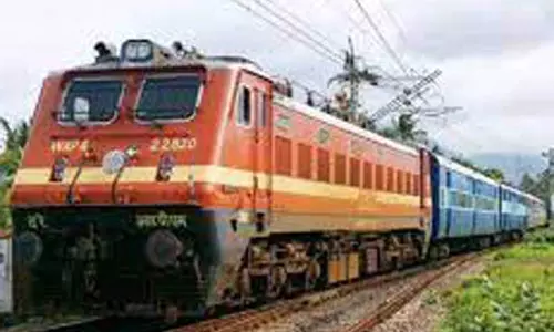 மதுரை-குருவாயூர் ரெயிலுக்கு சங்கரன்கோவிலில் வரவேற்பு