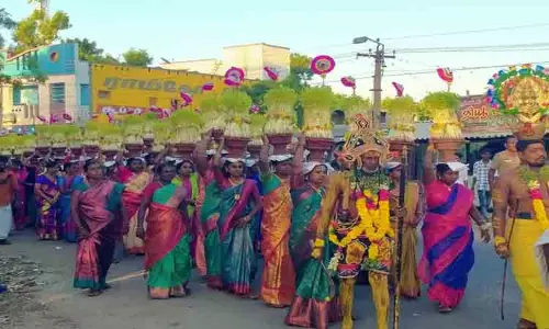 முளைப்பாரி ஊர்வலம்