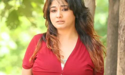 லியோ படத்தில் இணைந்த கிரண்.. என்ன கதாபாத்திரம் தெரியுமா? லியோ படத்தில் இணைந்த கிரண்.. என்ன கதாபாத்திரம் தெரியுமா?