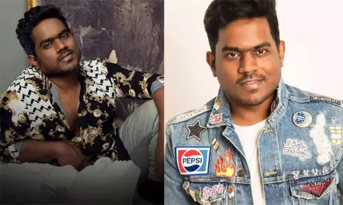 யுவன் தயாரிக்கும் புதிய படம் - ஹீரோ யார் தெரியுமா? யுவன் தயாரிக்கும் புதிய படம் - ஹீரோ யார் தெரியுமா?