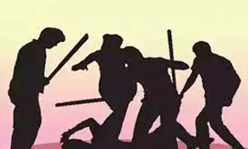 முன்விரோதத்தில் ஒன்றிய கவுன்சிலர் மீது தாக்குதல்