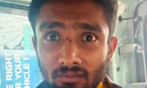 வெளிநாட்டில் பதுங்கிய பயங்கரவாதியின் கூட்டாளி பெங்களூருவில் கைது