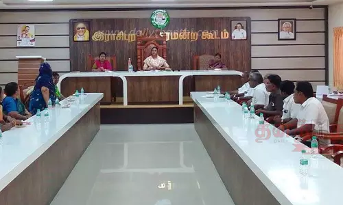 கருணாநிதி நூற்றாண்டு நினைவு வளைவு