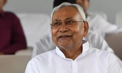 மக்களவை தேர்தல் முன்கூட்டியே நடத்த வாய்ப்பு..!! பீகார் முதல்-மந்திரி நிதிஷ் குமார் கணிப்பு