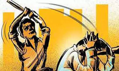 தூத்துக்குடியில் தொழிலாளியை இரும்பு கம்பியால் தாக்கியவர் கைது