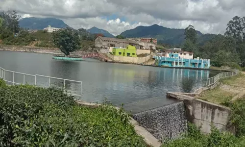 வால்பாறையில் படகு சவாரி தொடங்கப்படுமா?