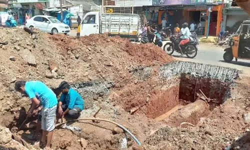 குடிநீர் குழாய் உடைப்பு சீரமைப்பு