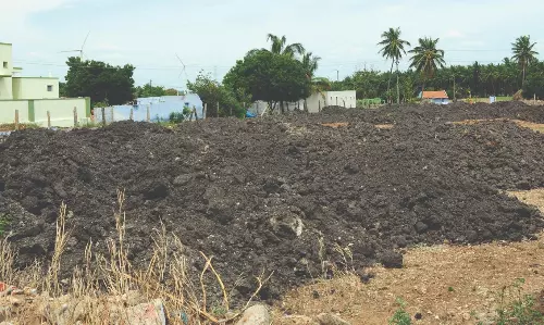 விளைநிலங்களில் இழந்த மண் வளத்தை மீட்டெடுக்க உதவும் வண்டல்