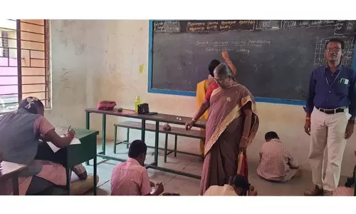 அரசு பள்ளிகளில் இலக்கிய மன்ற போட்டிகள்