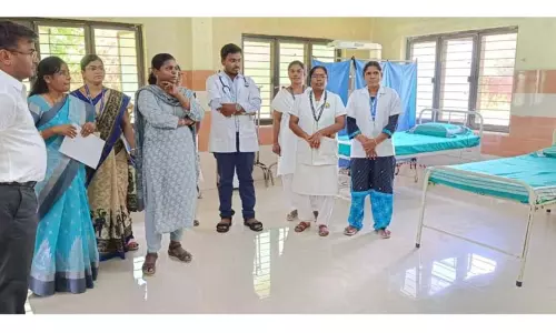 வளர்ச்சித் திட்ட பணிகளை கண்காணிப்பு அலுவலர் ஆய்வு