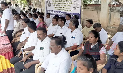 வக்கீல்கள் உண்ணாவிரத போராட்டம்