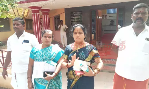 ஆத்தூர் நகராட்சி கூட்டத்தில் அ.தி.மு.க. கவுன்சிலர்கள் வெளிநடப்பு