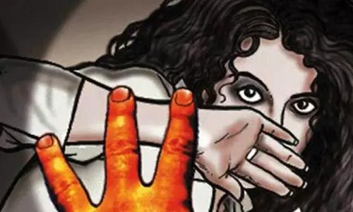 சினிமாவில் நடிக்க ஆசைப்பட்டு சென்னைக்கு வந்து விபசார கும்பலிடம் சிக்கி சீரழிந்த இளம்பெண்