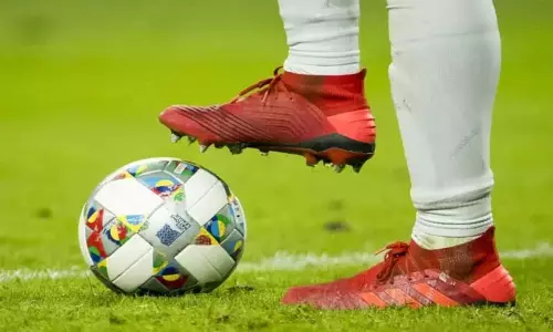 கால்பந்து போட்டி